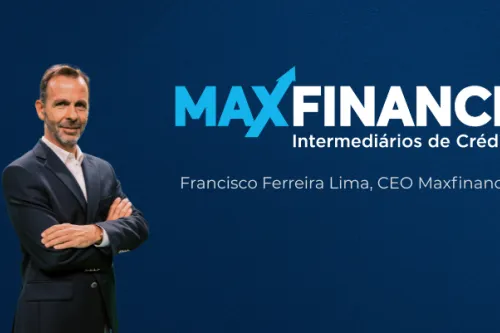 CEO Maxfinance Portugal, em fundo azul com logotipo e nome por baixo do logotipo